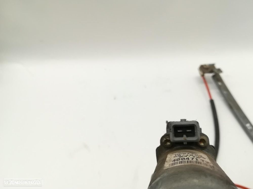 ELEVADOR DE VIDRO FRONTAL ESQUERDO PEUGEOT 106 II 1998 -9221H2 - 2