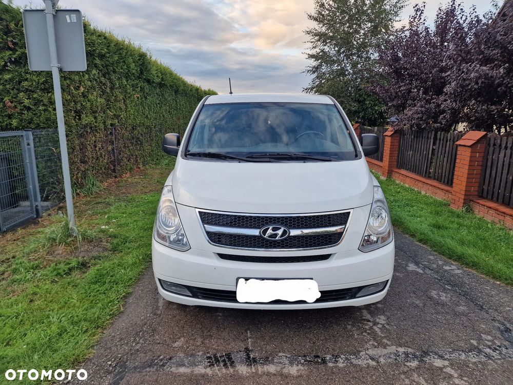 Hyundai H1 2010 photo 2
