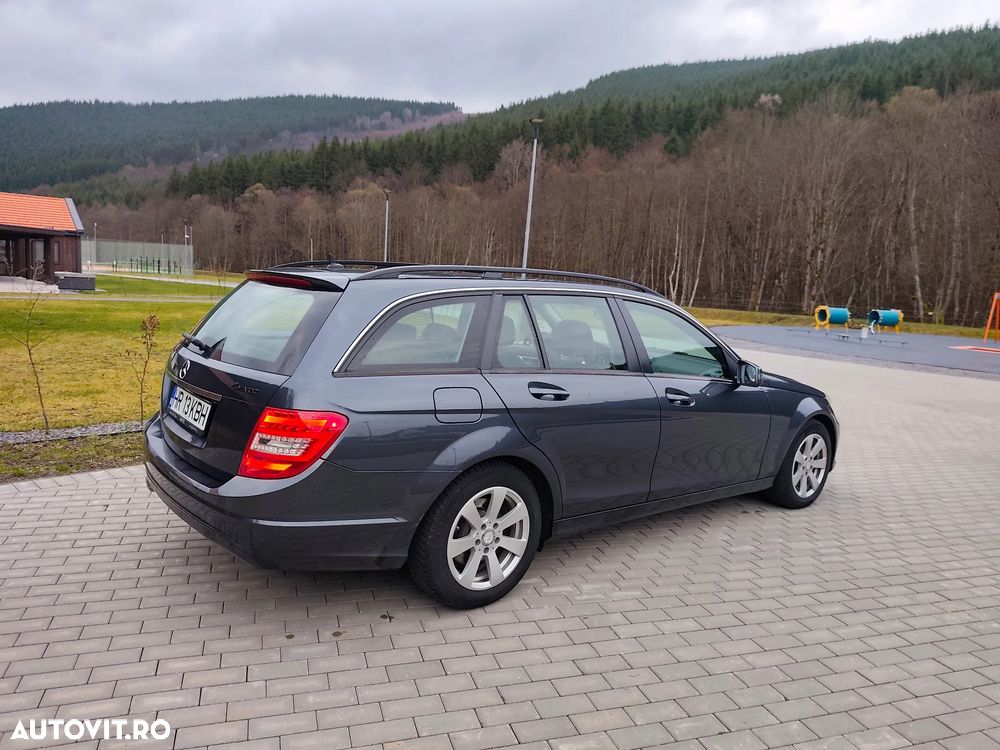 Mercedes-Benz C 220 CDI 4Matic 7G-TRONIC Avantgarde Edition - 3