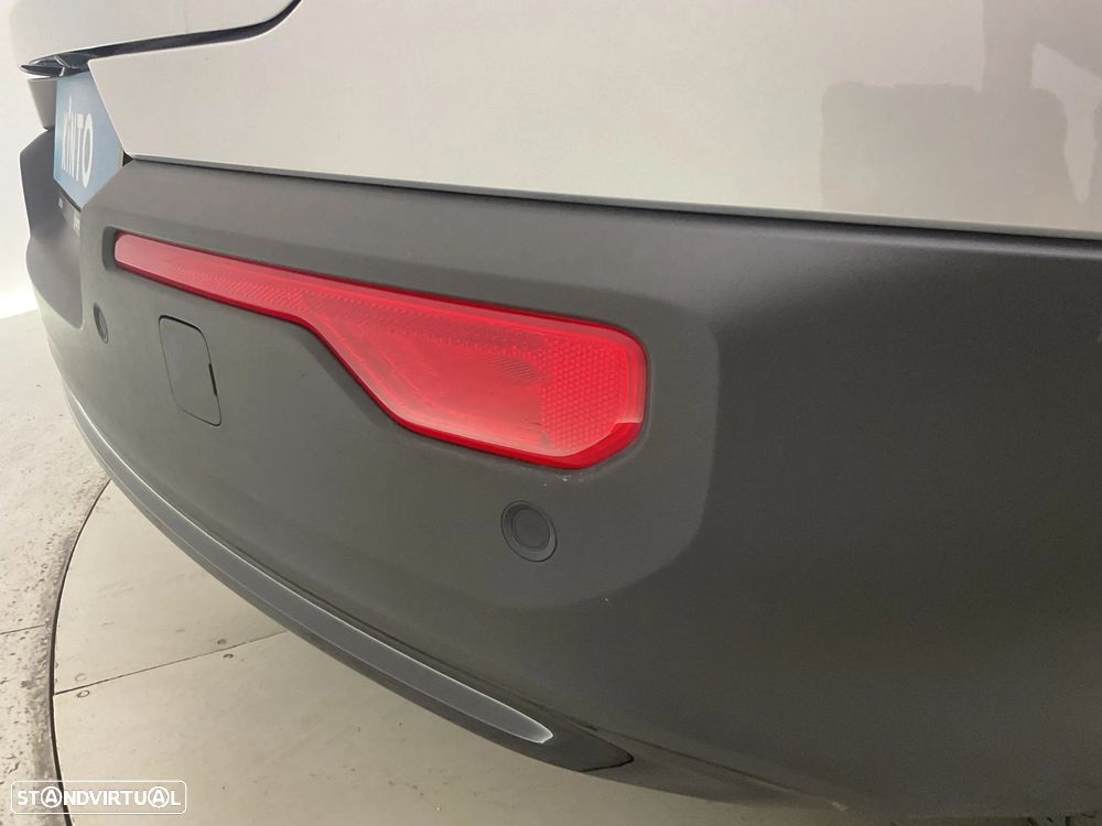 Volvo C40 Recharge Core - 15