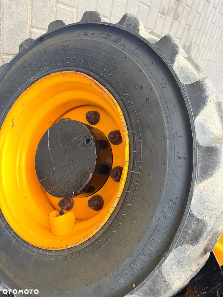 JCB 525-60 Hi Viz - 24