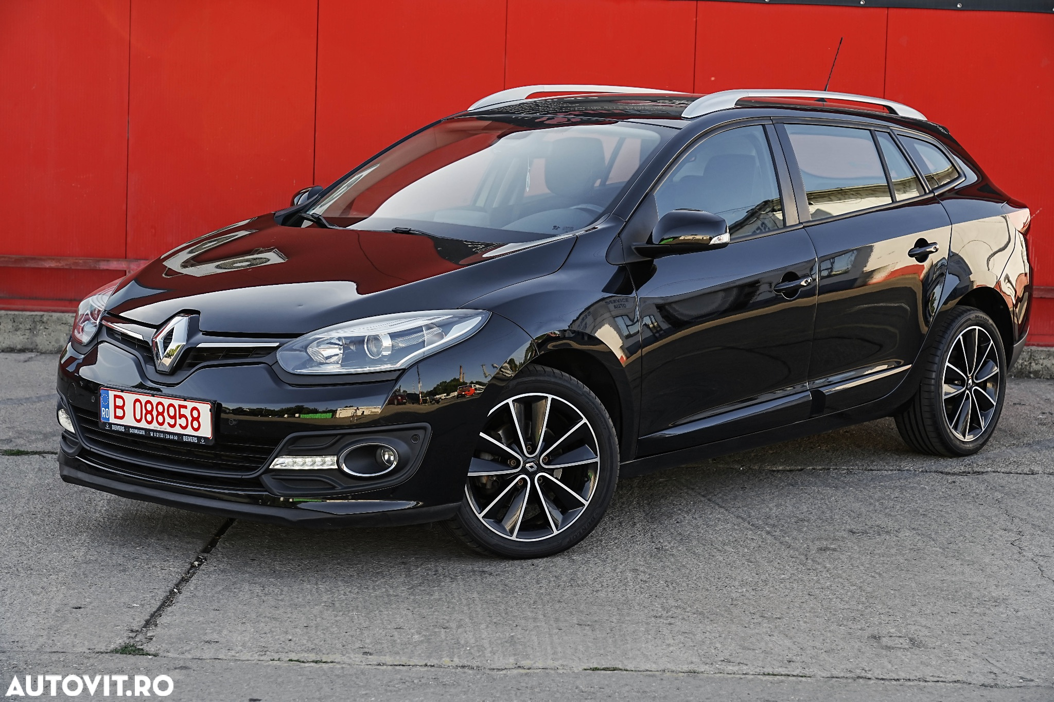 Renault Megane Grandtour ENERGY TCe 115 Start & Stop Authentique - 2