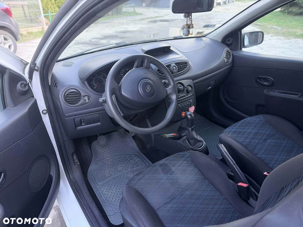 Renault Clio 1.5 dCi 70 Expression - 4
