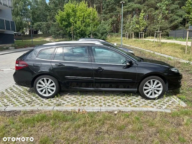 Renault Laguna Grandtour dCi 175 FAP GT - 9