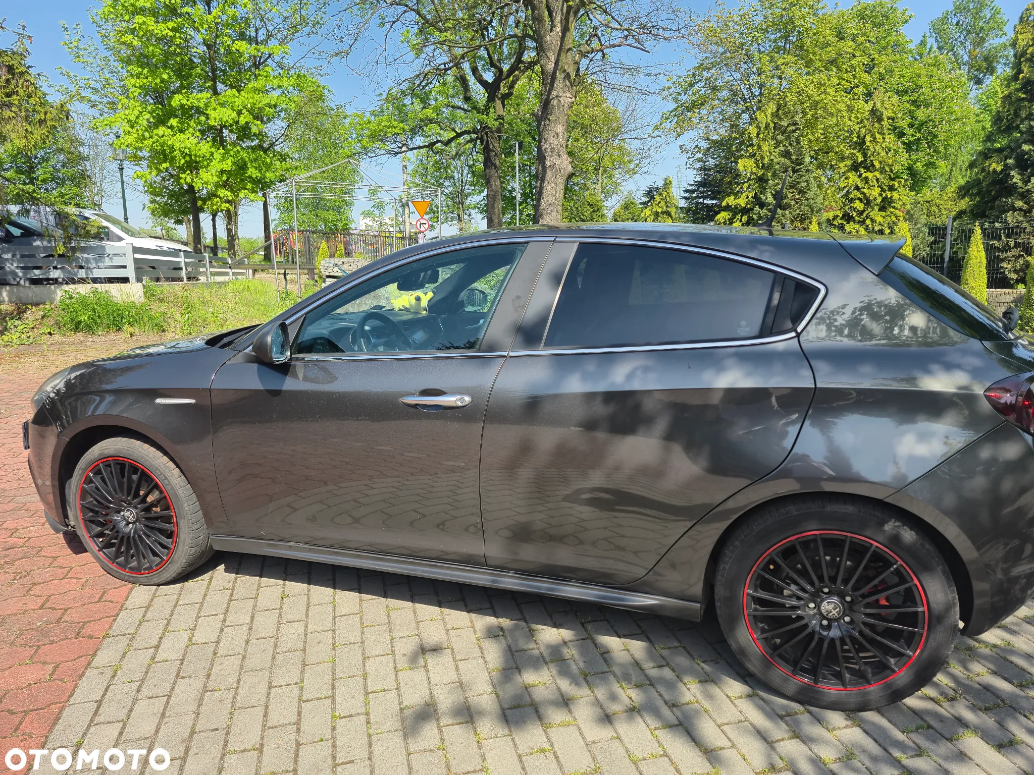 Alfa Romeo Giulietta 2.0 JTDM Distinctive - 9