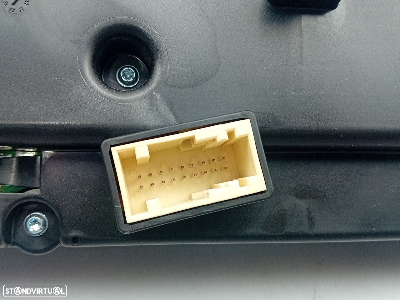 Quadrante / painel de instrumentos PEUGEOT 2008 II (U_) - 4