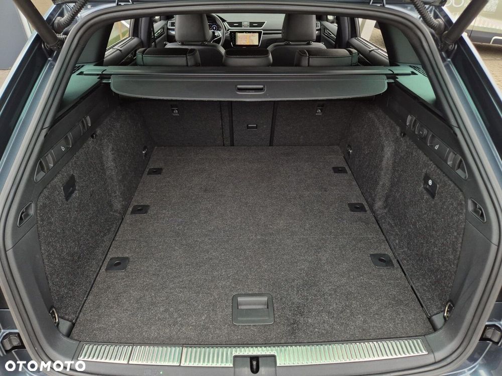 Skoda Superb 2.0 TDI SCR 4x4 L&K DSG - 35