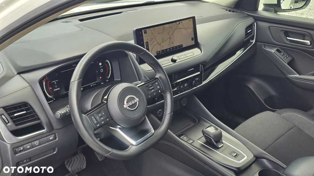 Nissan Qashqai 1.3 DIG-T MHEV N-Connecta Xtronic - 3