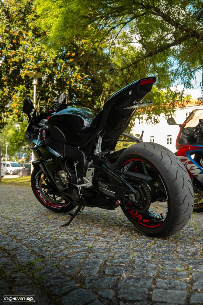 Honda CBR fireblade - 6