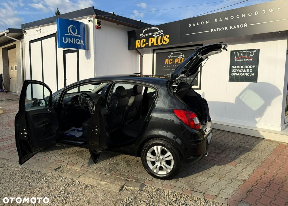 Opel Corsa 1.2 16V Edition 150 - 10