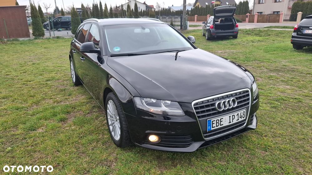 Audi A4 Avant 2.0 TDI DPF Ambiente - 6