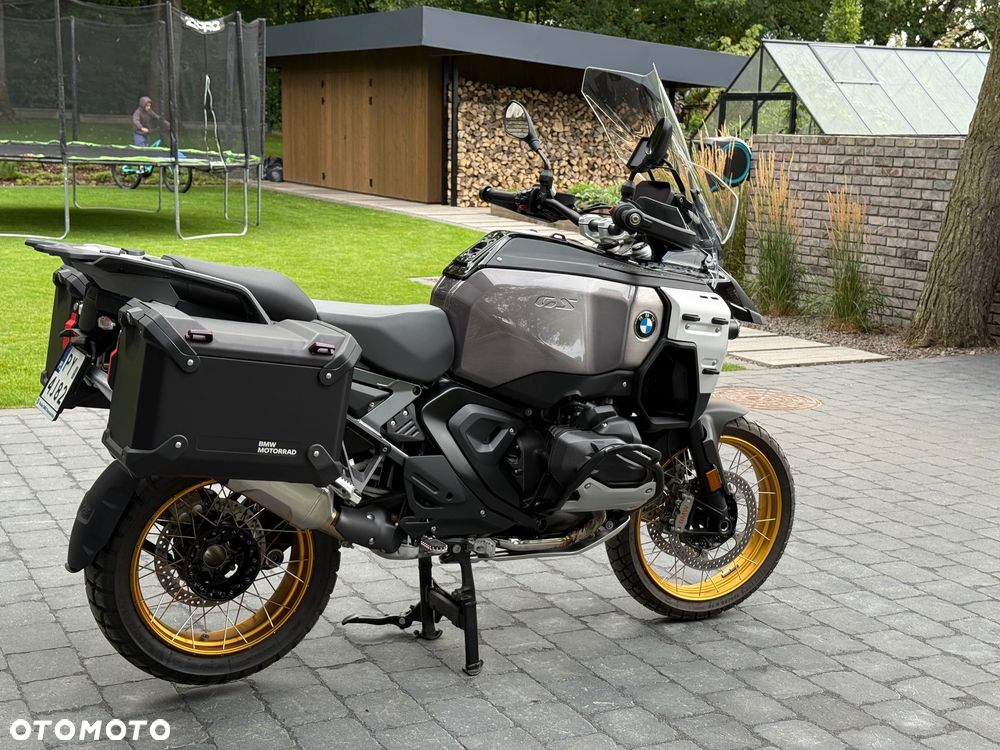 BMW R - 19