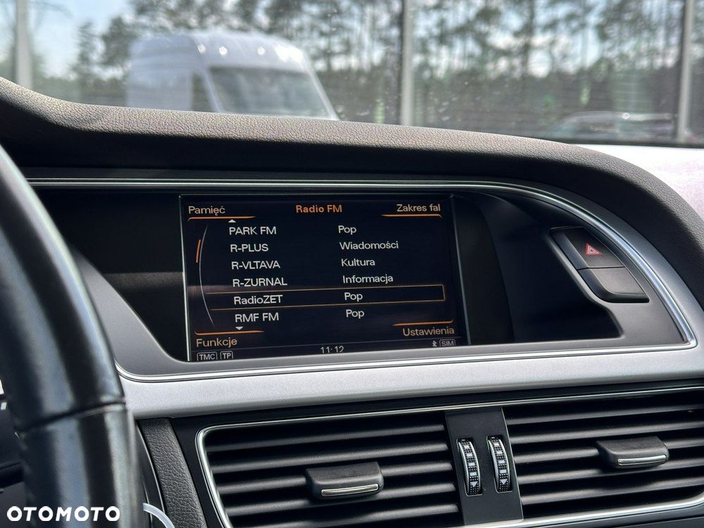 Audi A4 Limousine 1.8 TFSI quattro Attraction - 22