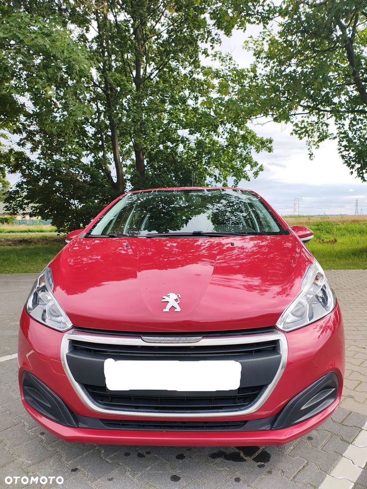 Peugeot 208 - 5