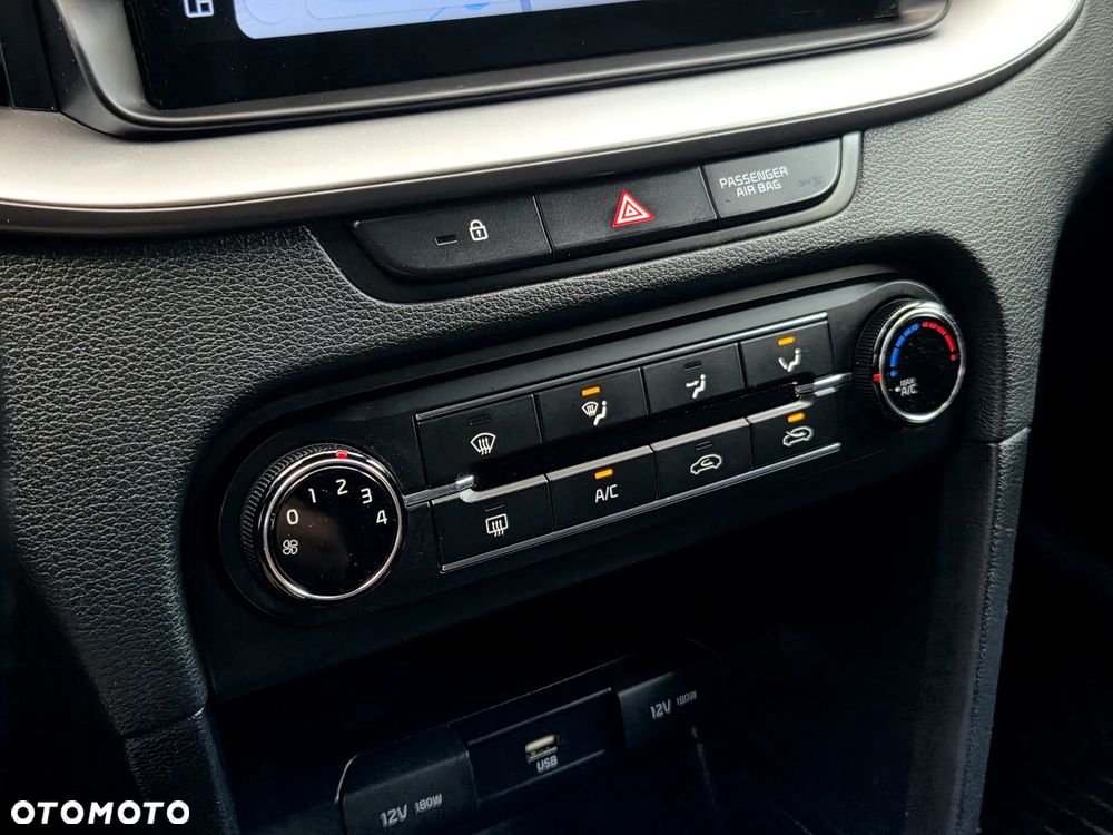 Kia Ceed 1.0 T-GDI M - 34