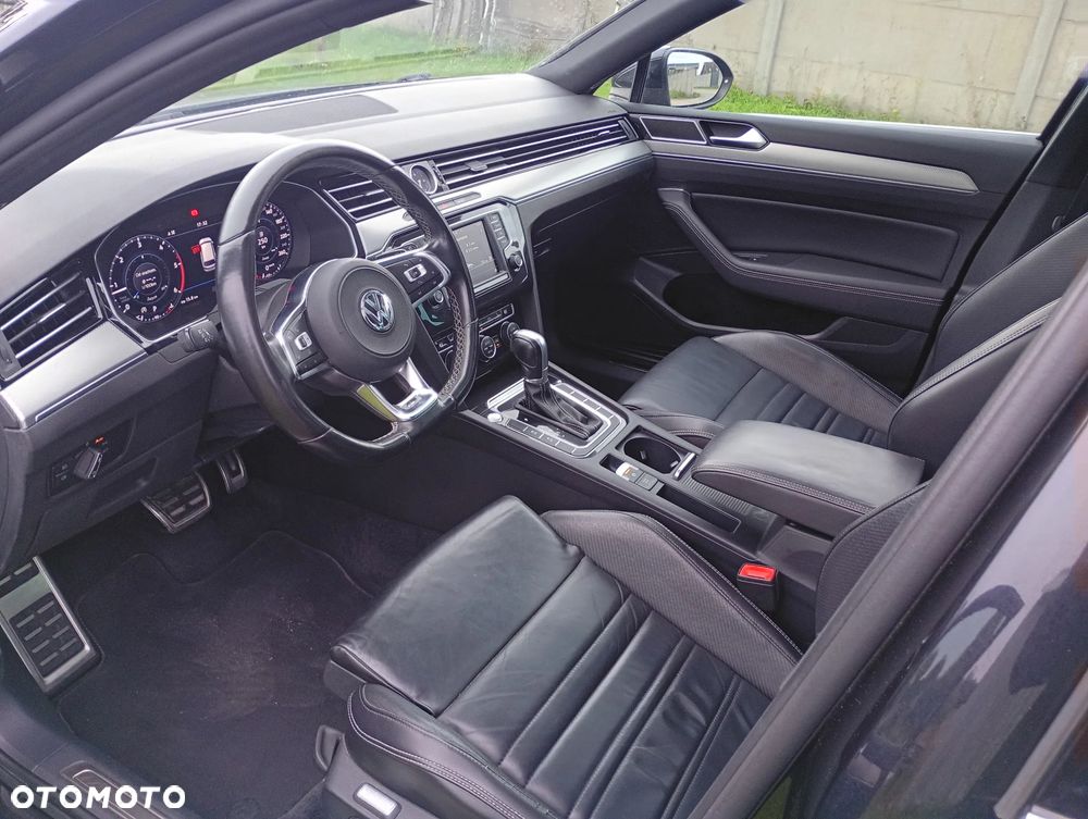 Volkswagen Passat - 6