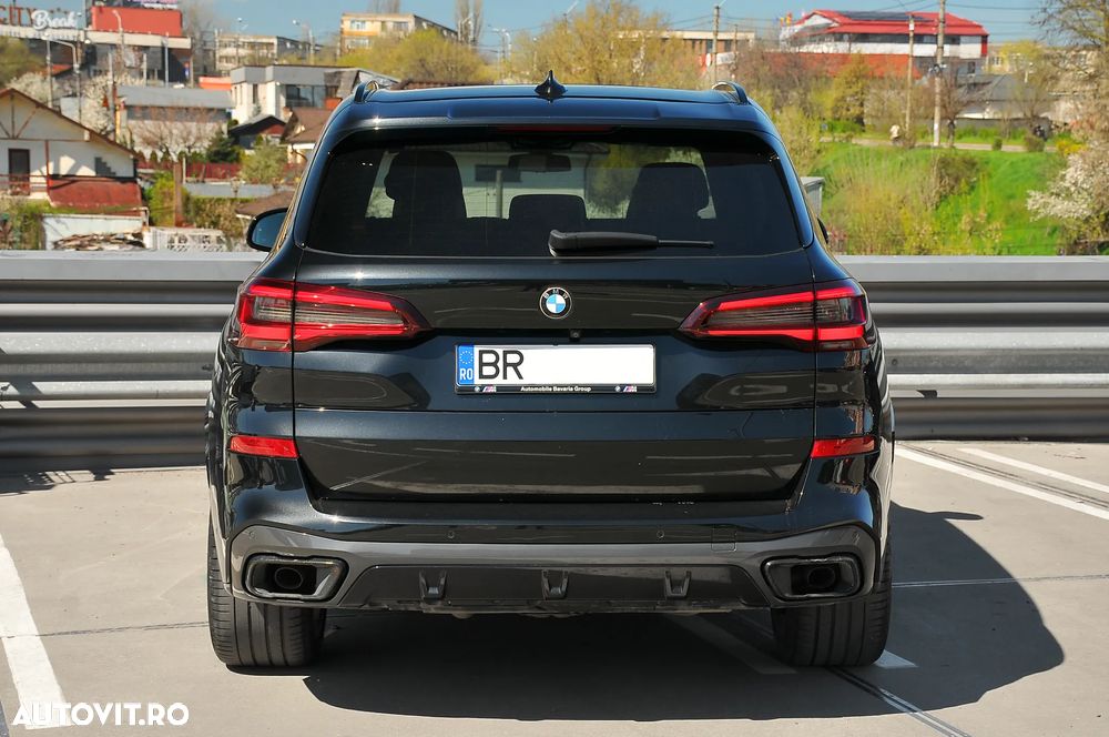BMW X5 M M50d - 12