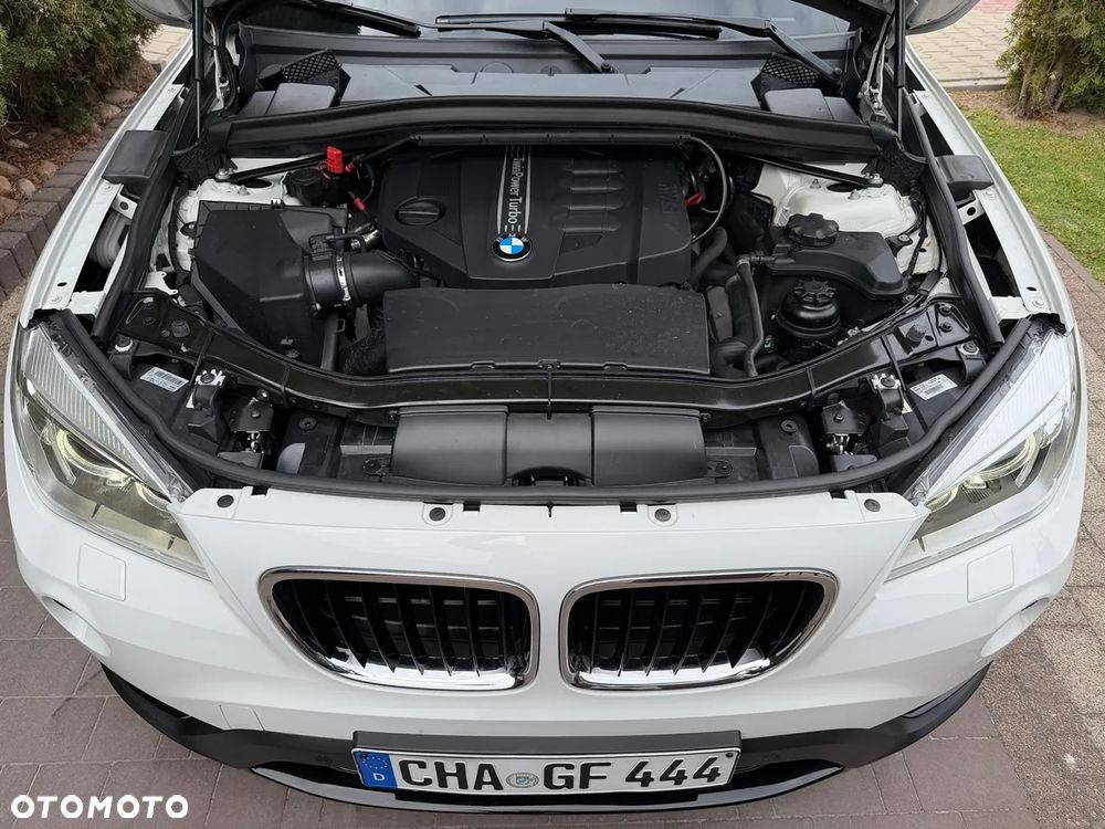 BMW X1 xDrive20d Sport Line - 30