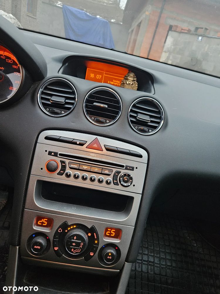 Peugeot 308 120 VTi Premium - 13