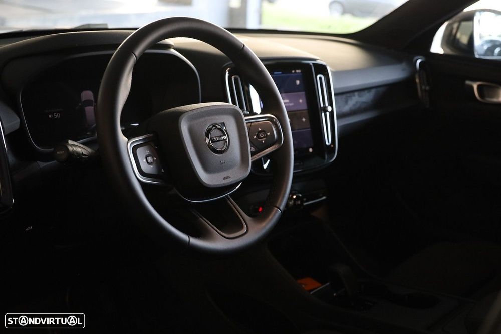 Volvo EX40 70 kWh Single Motor Core - 13