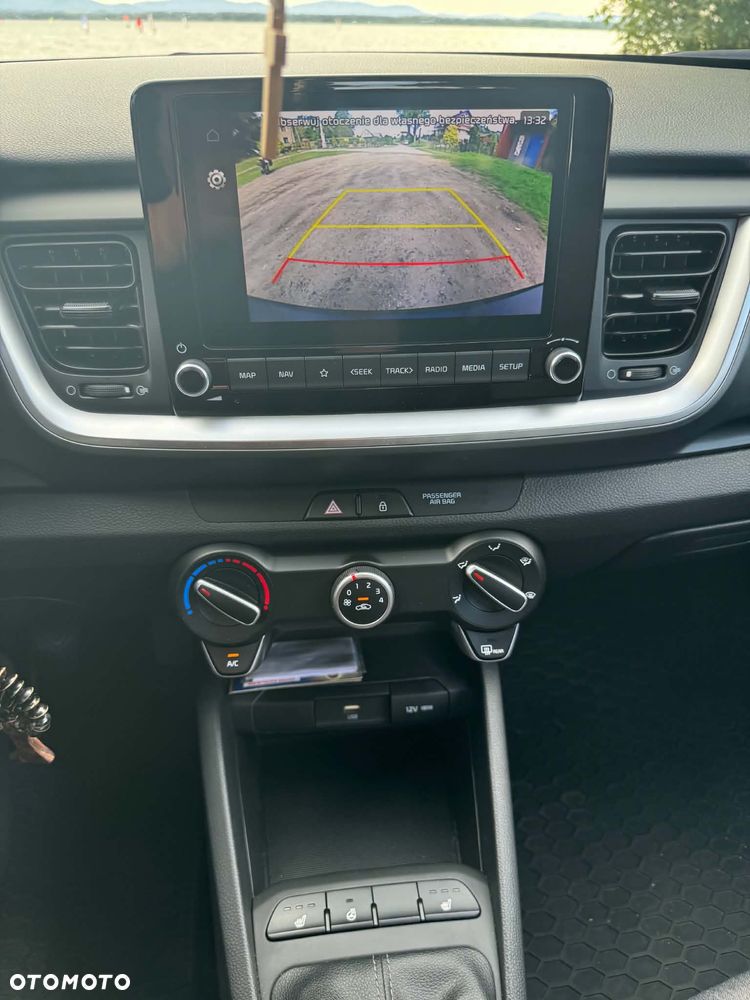 Kia Stonic 1.2 M - 16