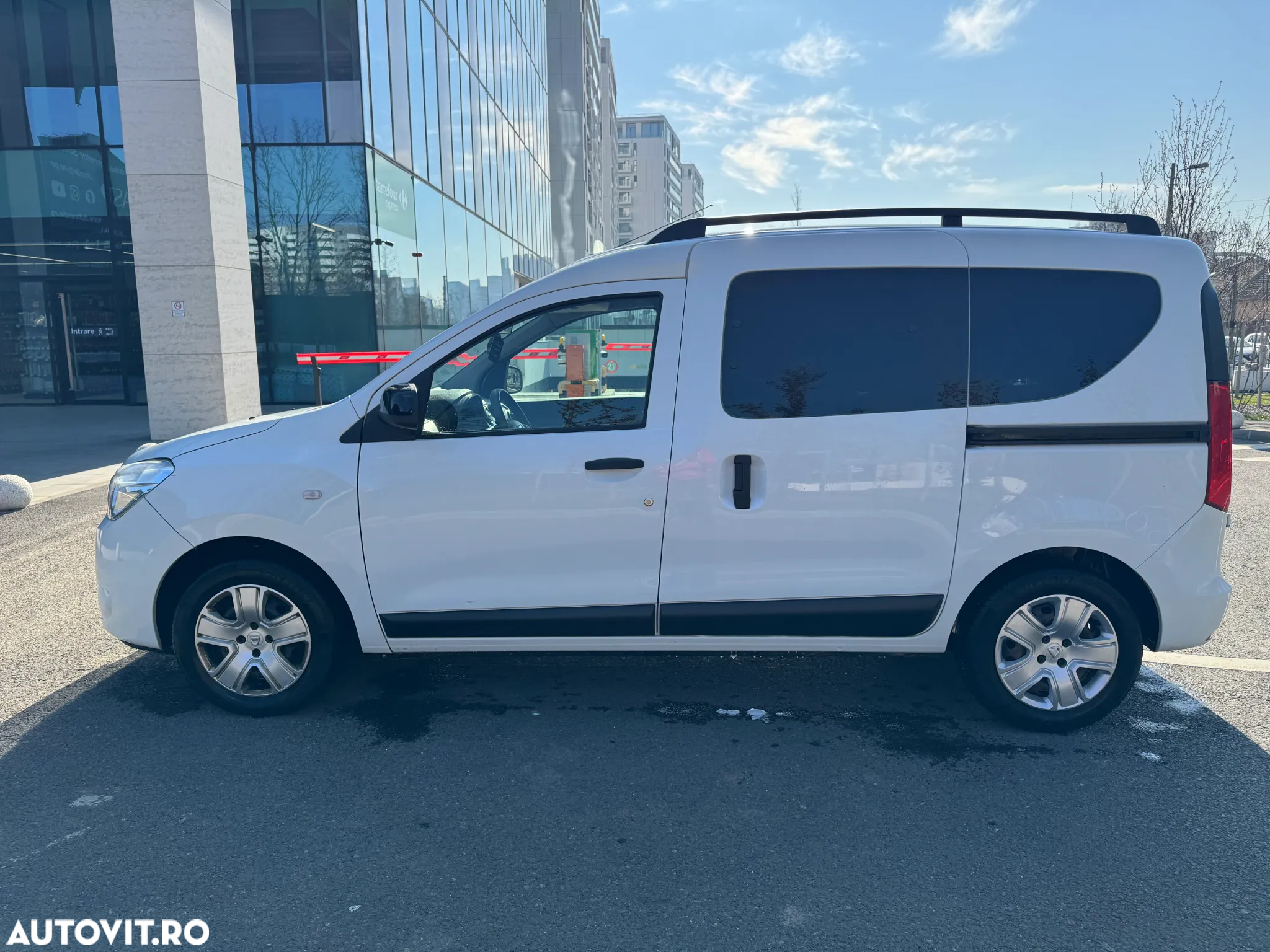 Dacia Dokker 1.5 Blue dCi Laureate - 2