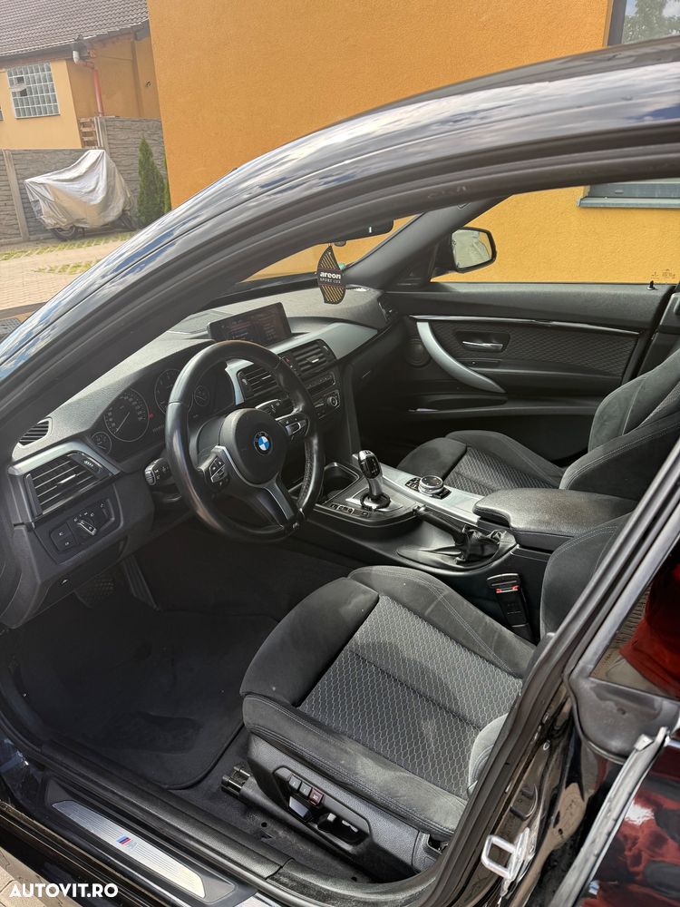 BMW Seria 3 320d xDrive DPF Aut. - 12