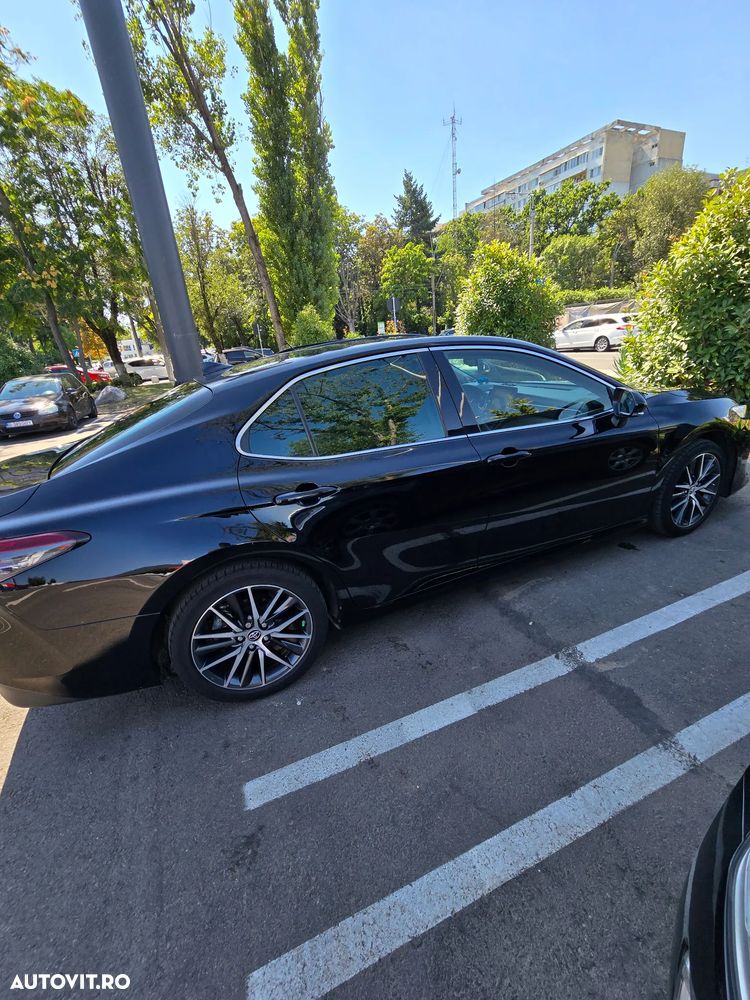 Toyota Camry 2.5 Exclusive - 5