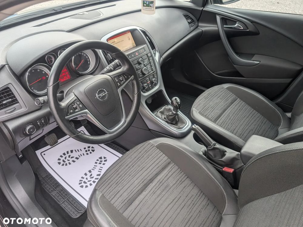 Opel Astra 1.4 Turbo Style - 11