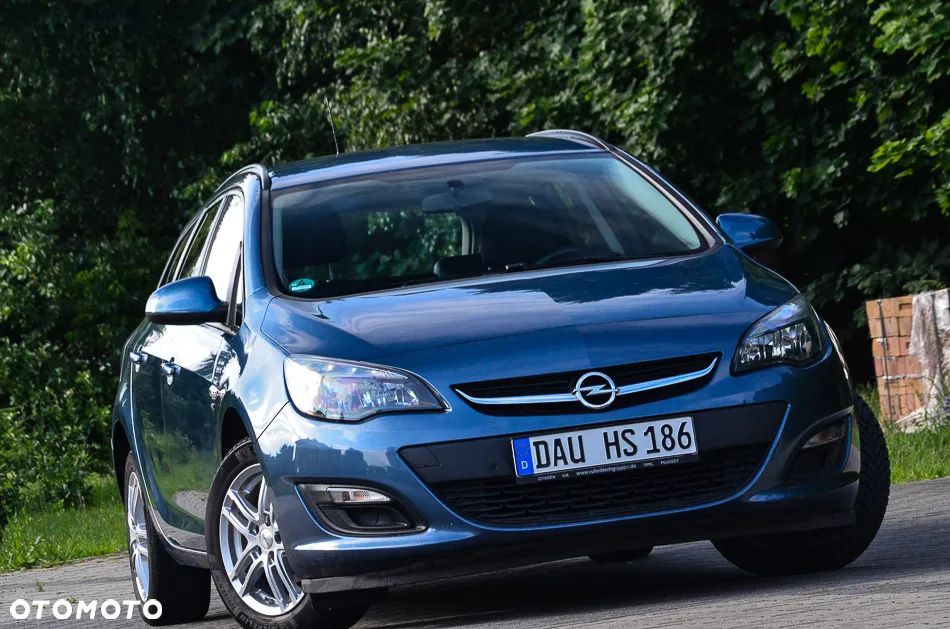 Opel Astra 1.6 Cosmo - 1