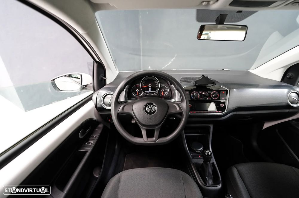 VW Up! 1.0 BMT Move - 17