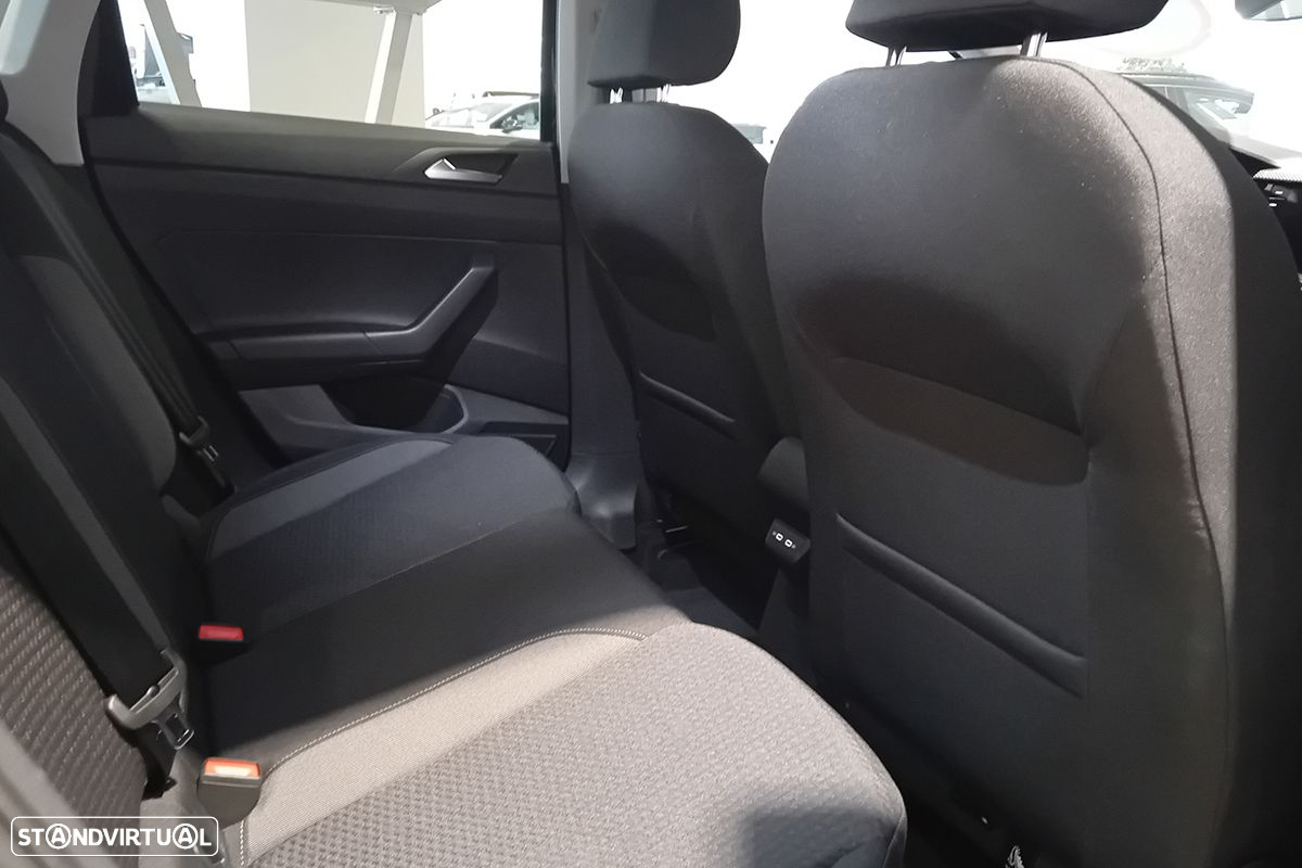 VW Taigo 1.0 TSI Urban DSG - 7