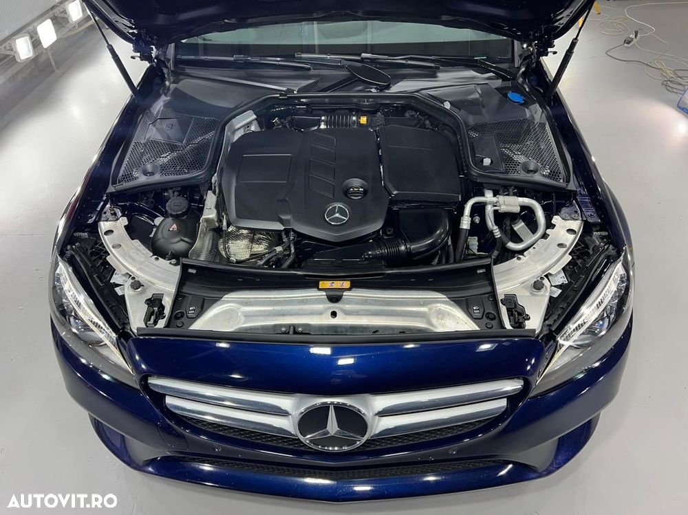 Mercedes-Benz C 220 d 9G-TRONIC Avantgarde - 3