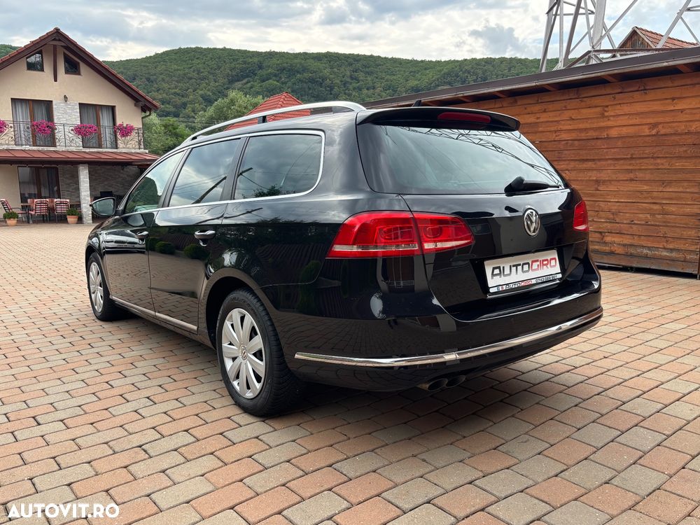 Volkswagen Passat 2.0 TDI BlueMotion Technology DPF Comfortline - 32