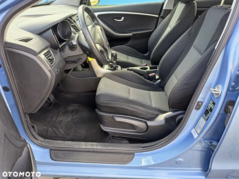 Hyundai i30 1.4 Classic - 12