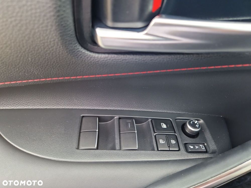 Toyota Corolla 2.0 Hybrid GR Sport Dynamic - 22
