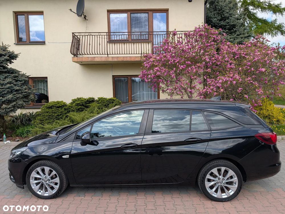 Opel Astra - 2