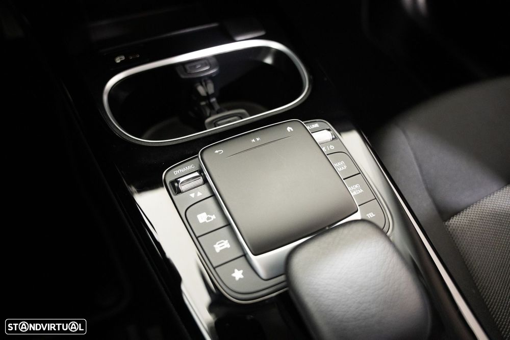 Mercedes-Benz A 250 Limousine e Progressive - 14