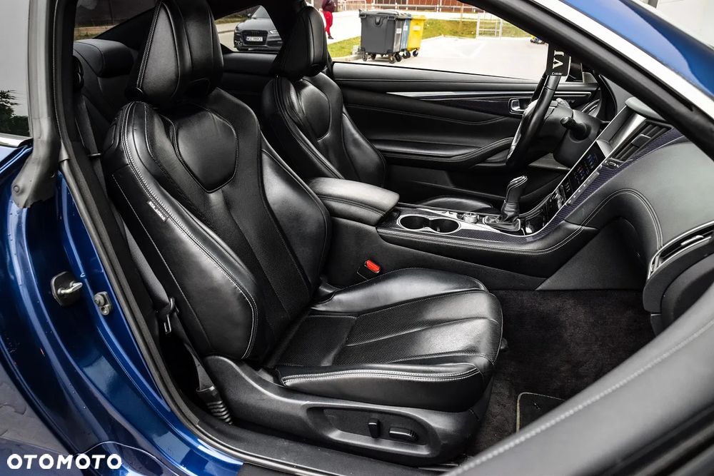 Infiniti Q60 - 22