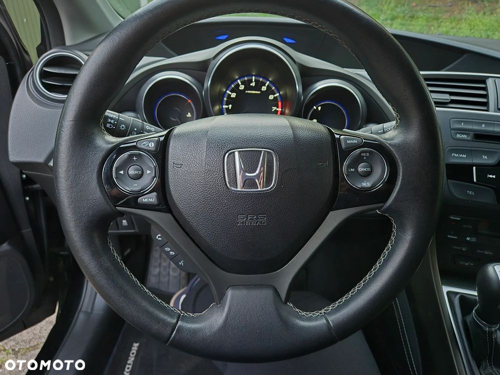 Honda Civic 1.4 Comfort - 11