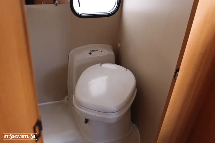Ford Transit CHAUSSON FLASH S3 - 50