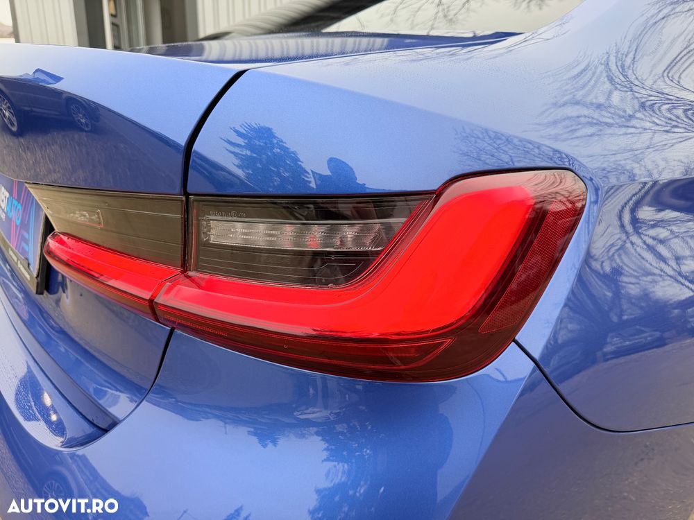 BMW Seria 3 320d xDrive AT MHEV - 15