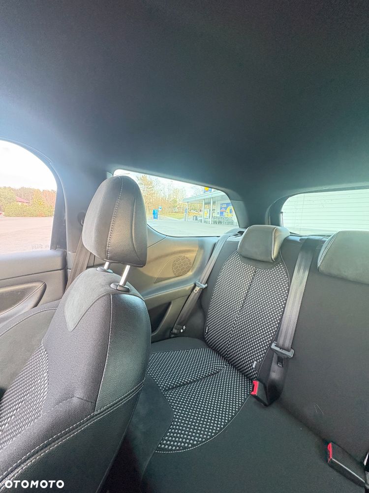 Citroën DS3 THP 150 SportChic - 10