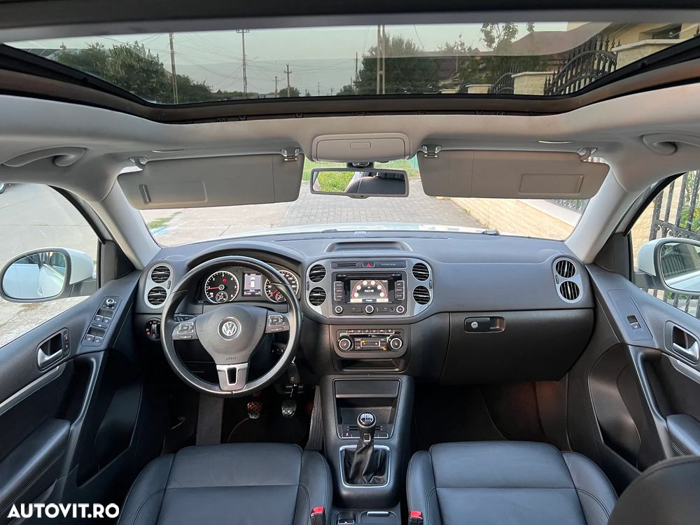 Volkswagen Tiguan 2.0 TDI DPF 4Motion BlueMotion Technology Lounge Track & Style - 5