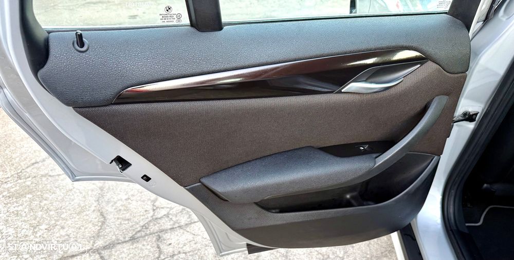 BMW X1 18 d sDrive Auto xLine - 10