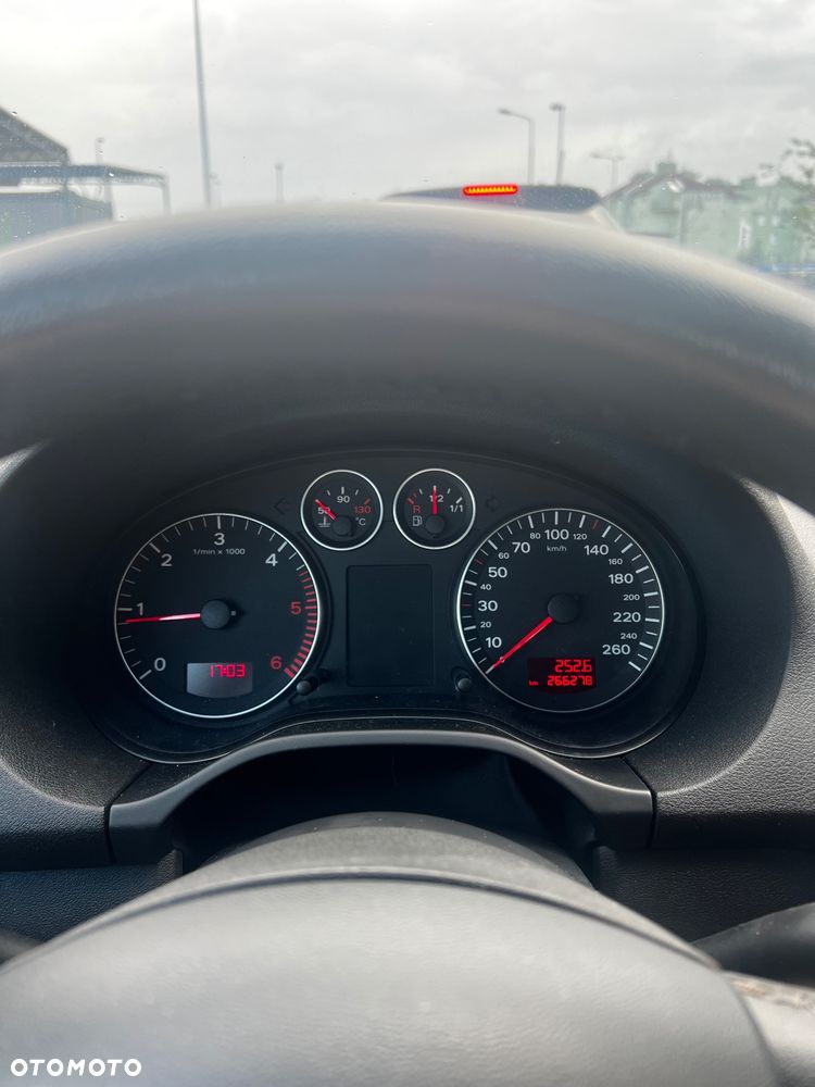 Audi A3 Sportback 1.9 TDI Ambition - 15
