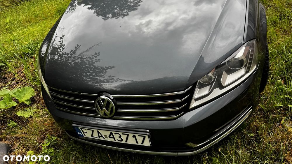 Volkswagen Passat 2.0 TDI Comfortline DSG - 12