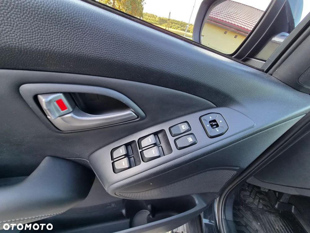 Hyundai ix35 1.6 2WD Style - 24