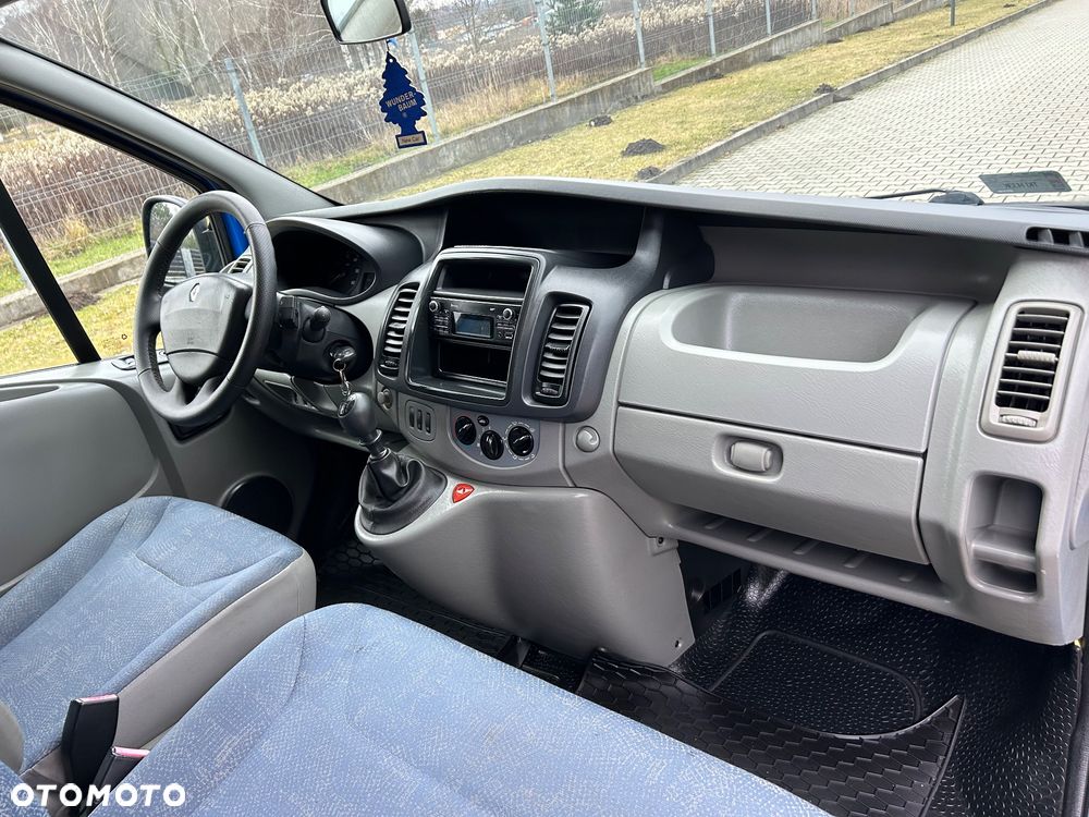 Renault Trafic - 28
