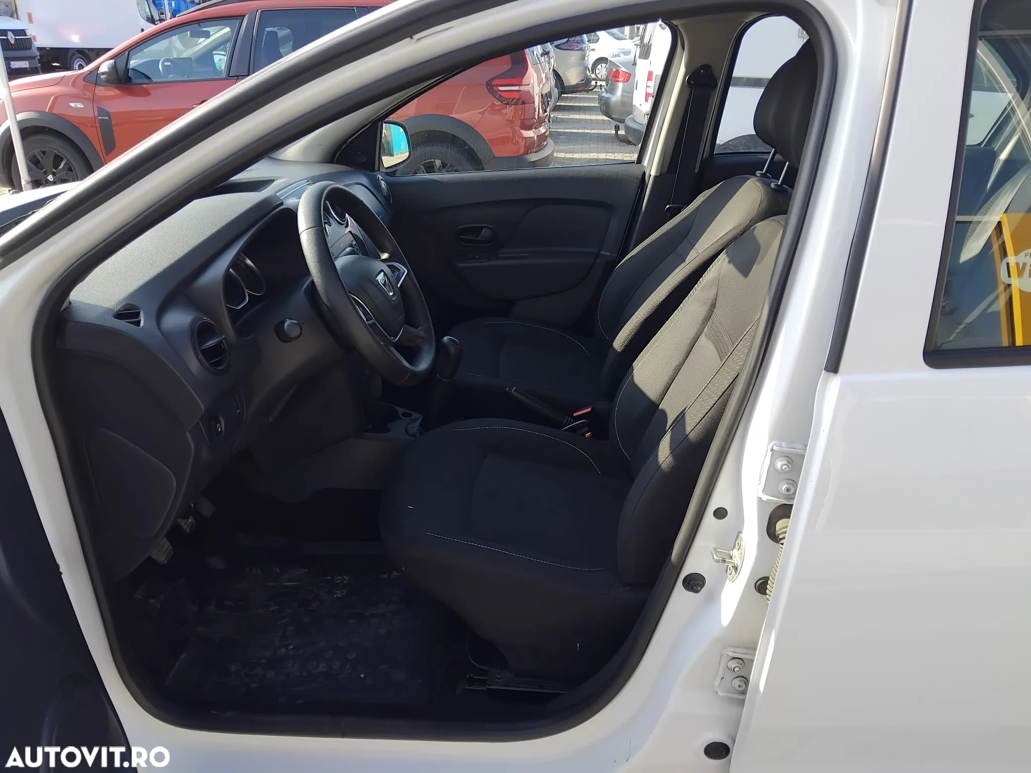 Dacia Logan - 6